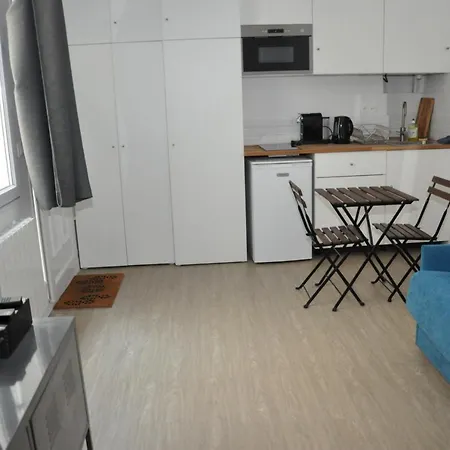 Faubourg Saint Martin Apartment Paris