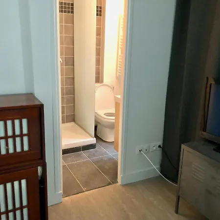 Faubourg Saint Martin Apartment
